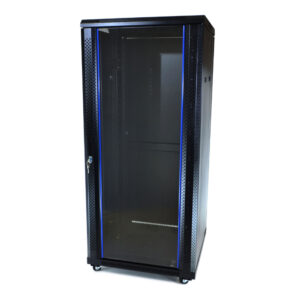 Szafa RACK 27U 600x600 stojąca RL-6627SR na białym tle