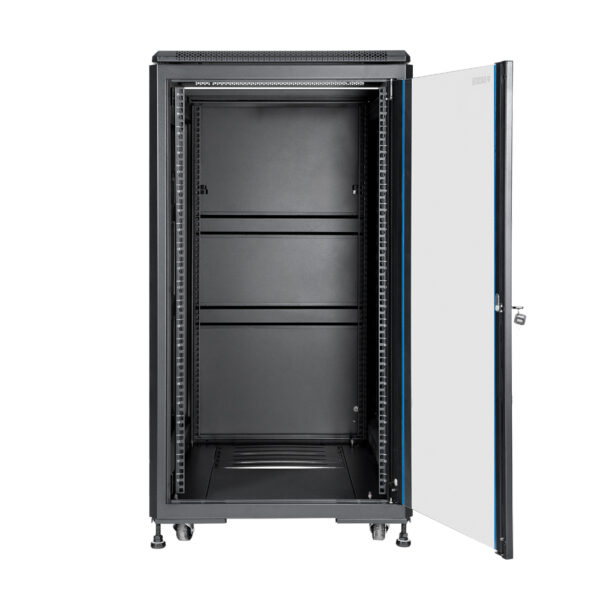 Szafa RACK 18U 600x800 stojąca RL-6818SR na białym tle