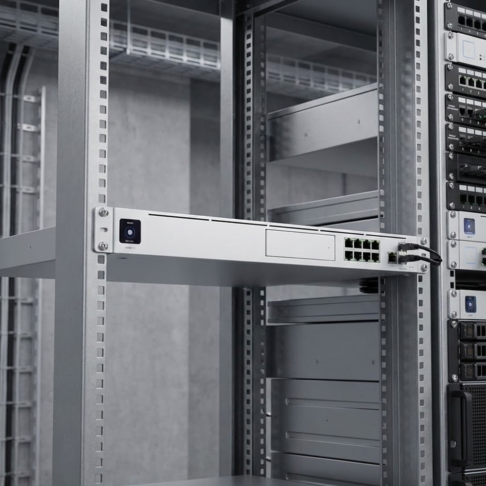 UDM-PRO Switch zarządzalny Gigabit Ethernet UniFi Dream Machine Ubiquiti-4
